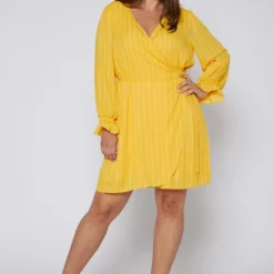 Nurode Plus Size Stripe Wrap Dress