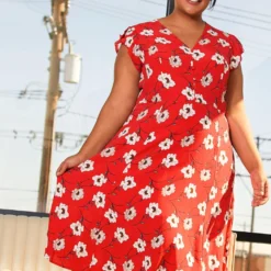 Pleione Plus Size V-Neck Floral Long Dress