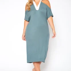 Plus Size Collar Neck Flare Midi Dress