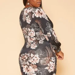 Plus Size Floral Print Bodycon Mini Dress -Femme Avid Sales Store 2018841 001 4