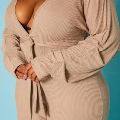 Plus Size Ribbed Deep V Neck Flare Jumpsuit -Femme Avid Sales Store 2019617 190 4