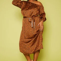 Plus Size Leopard Print Belted Satin Midi Dress -Femme Avid Sales Store 2019623 106 2