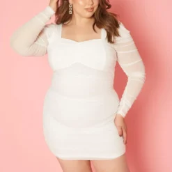 Plus Size Sweetheart Neck Ruched Bodycon Mini Dress