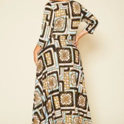 Plus Size Damask Print Fit & Flare Maxi Dress -Femme Avid Sales Store 2020624 001 4