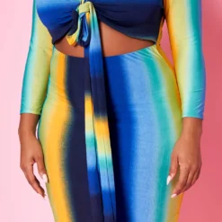 Plus Size Gradient Print Tie Front Bodycon Dress -Femme Avid Sales Store 2020972 002 5