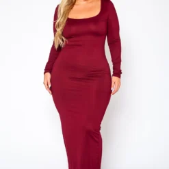 Plus Size Essential Long Sleeve Maxi Dress