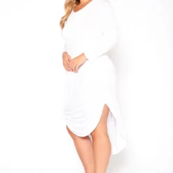 Plus Size Curved Hem Hooded Midi Dress -Femme Avid Sales Store 2022400 001 3