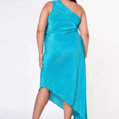 Plus Size Pleated Asymmetric One Sleeve Dress -Femme Avid Sales Store 2022619 002 4